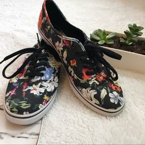 Floral Print Lo Pro Vans